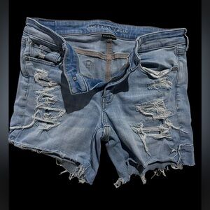 Women’s American Eagle jean shorts size 12
